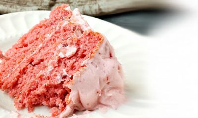 Easy homemade strawberry cake