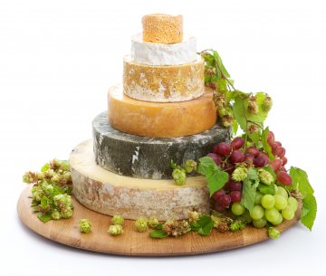 63_jersey_cheese_wedding_cake