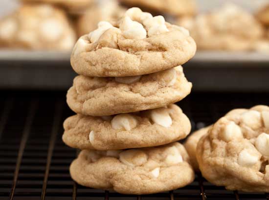 White-Chocolate-Chip-Macademia-Nut-cookies