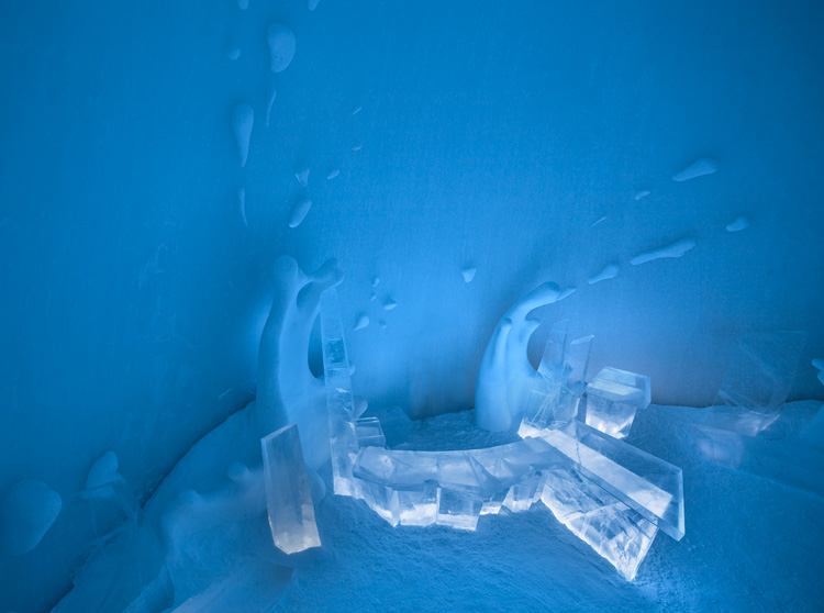 ice bar 1