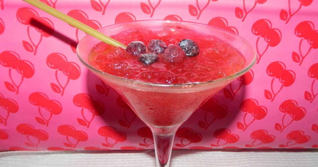 Celebrate Your Love With Champagne Slushie