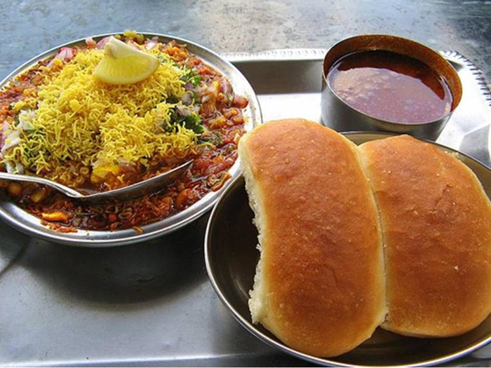 rsz_bedekar-misal-pune-maharashtrian-restaurants1