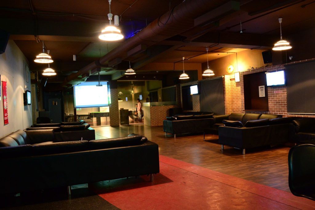 Dugout Sports Bar