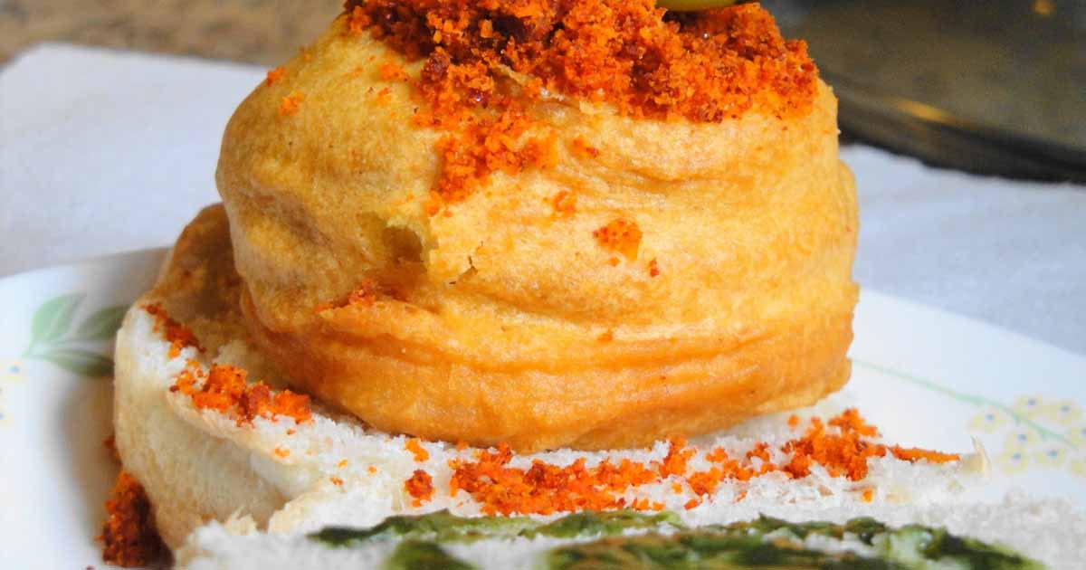 How to Make Mumbai Vada Pav Recipe | Batata Wada Pao