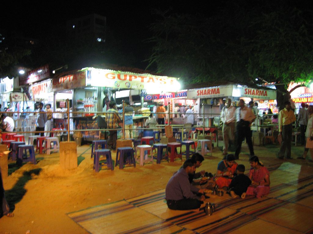 chowpatty chaat stalls