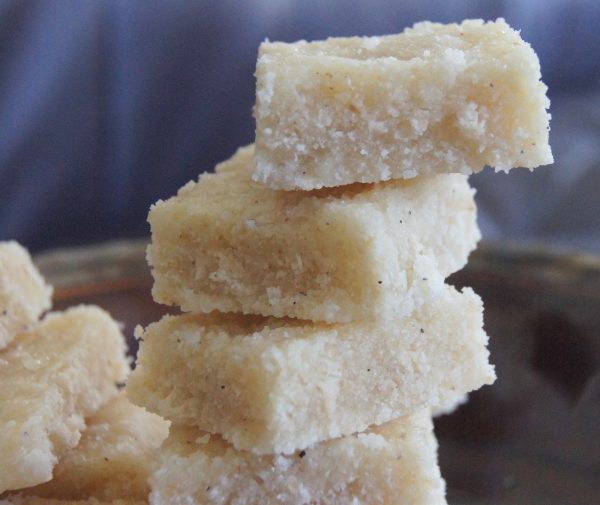 coconut-barfi