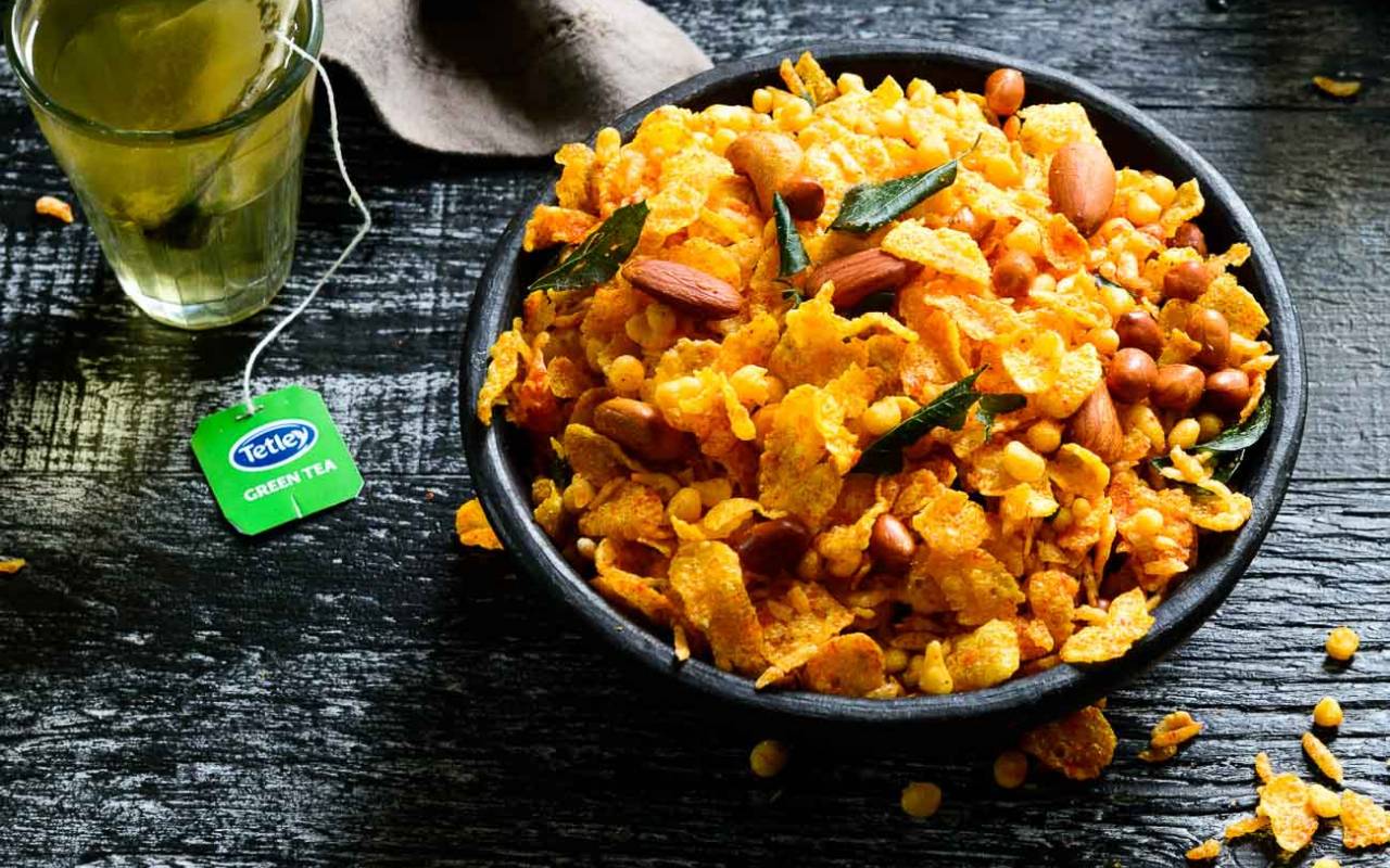 Corn Flakes Chivda Recipe Corn Flakes Mixture HungryForever