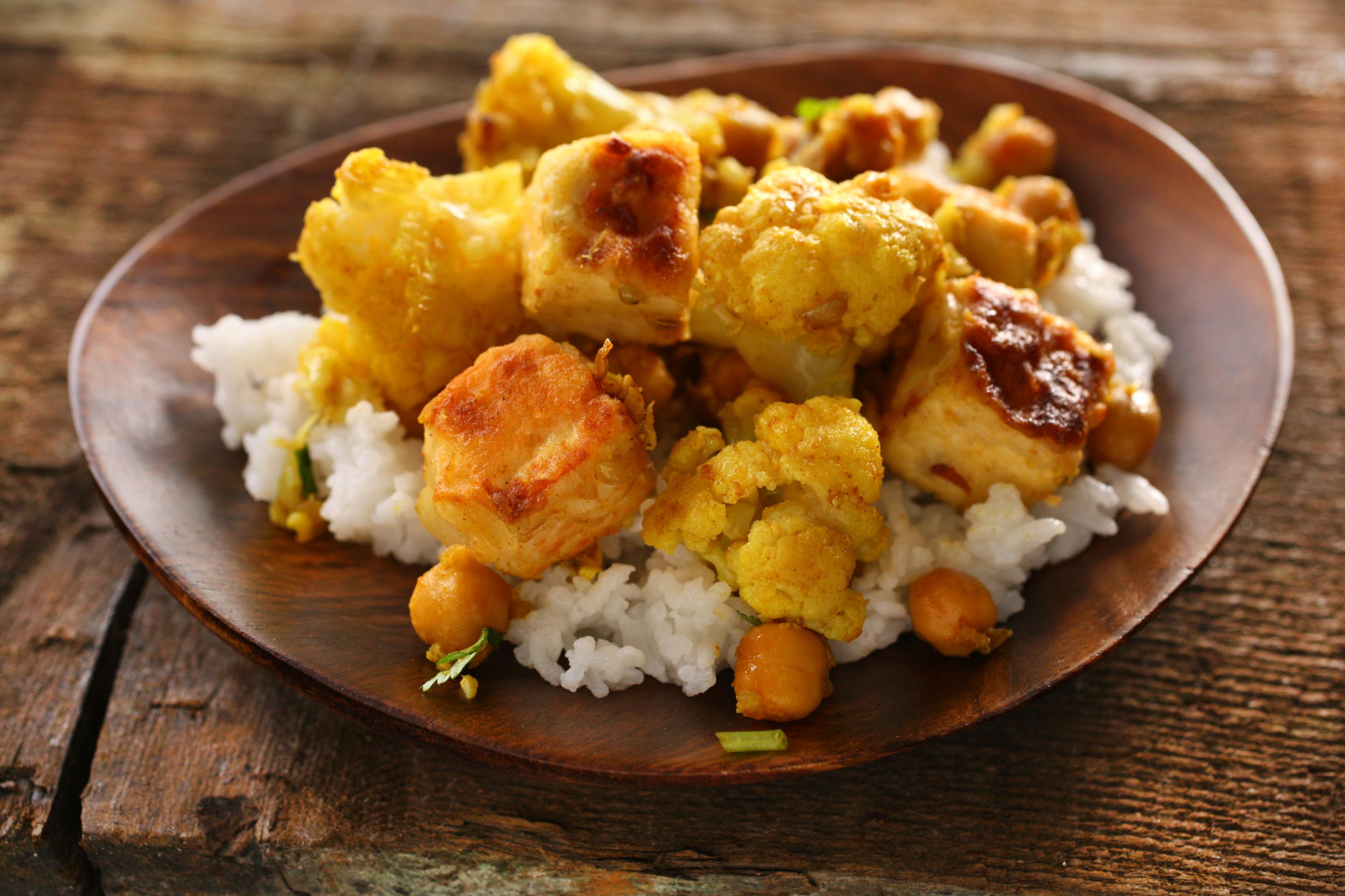 29423_curried_cauliflower_chickpeas_tofu