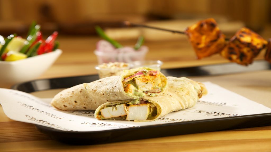 paneer-tikka-roll