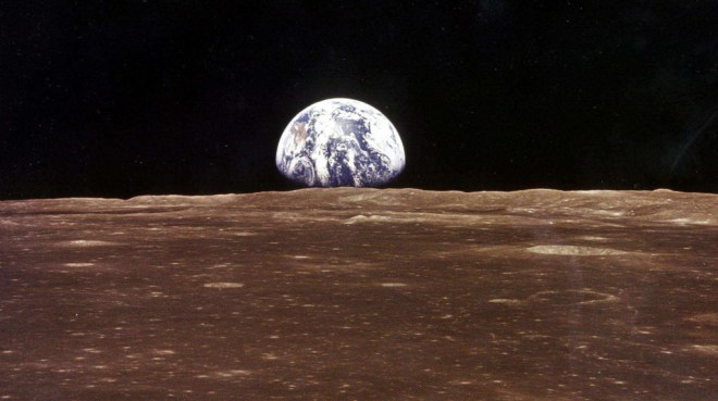 us-apollo_11-anniversary-earth_22057430-e1404406528739