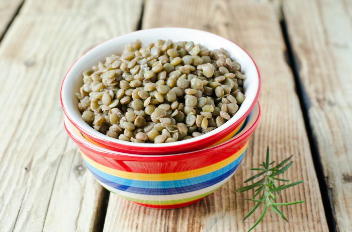 Boiled green lentils in a bowl
