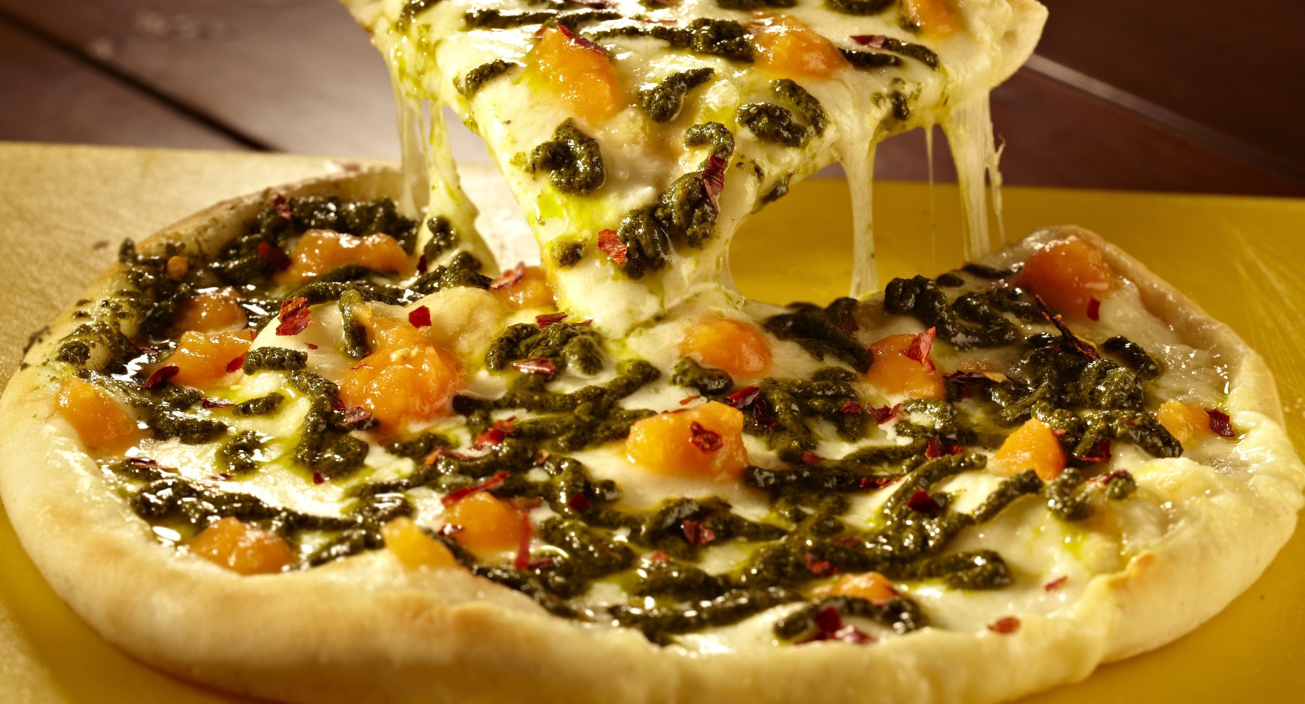 onesta-has-an-unlimited-pizza-and-dessert-offer-that-you-have-to-check