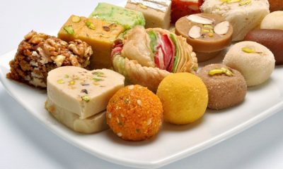 Top 10 Diwali Sweets and Snacks -2015