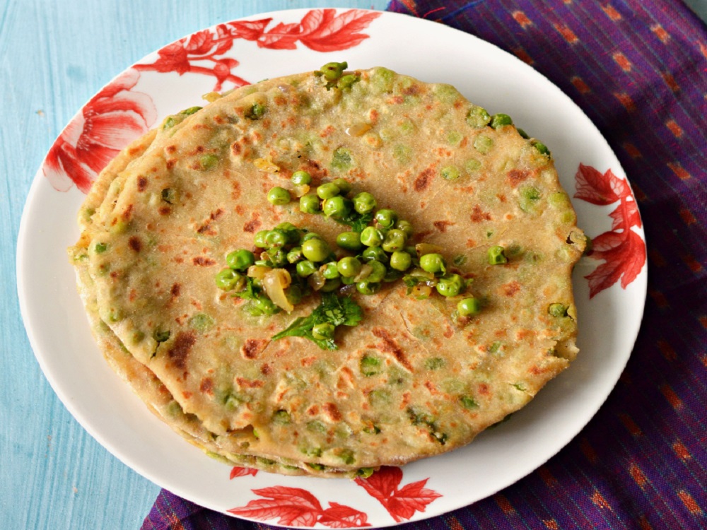 Spicy Green Peas Paratha Recipe Matar Stuffed Roti
