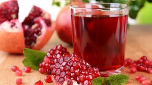 pomegranate-juice-_compressed