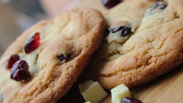 White Chocolate and Cranberry Cookies Recipe
