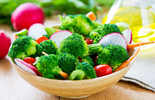 Broccoli with celery and radish salad