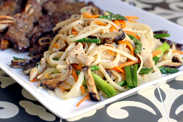 CHICKEN STIR-FRY RICE NOODLES RECIPE - HungryForever Food Blog