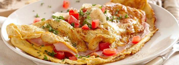 ham-cheese-and-tomato-omelette