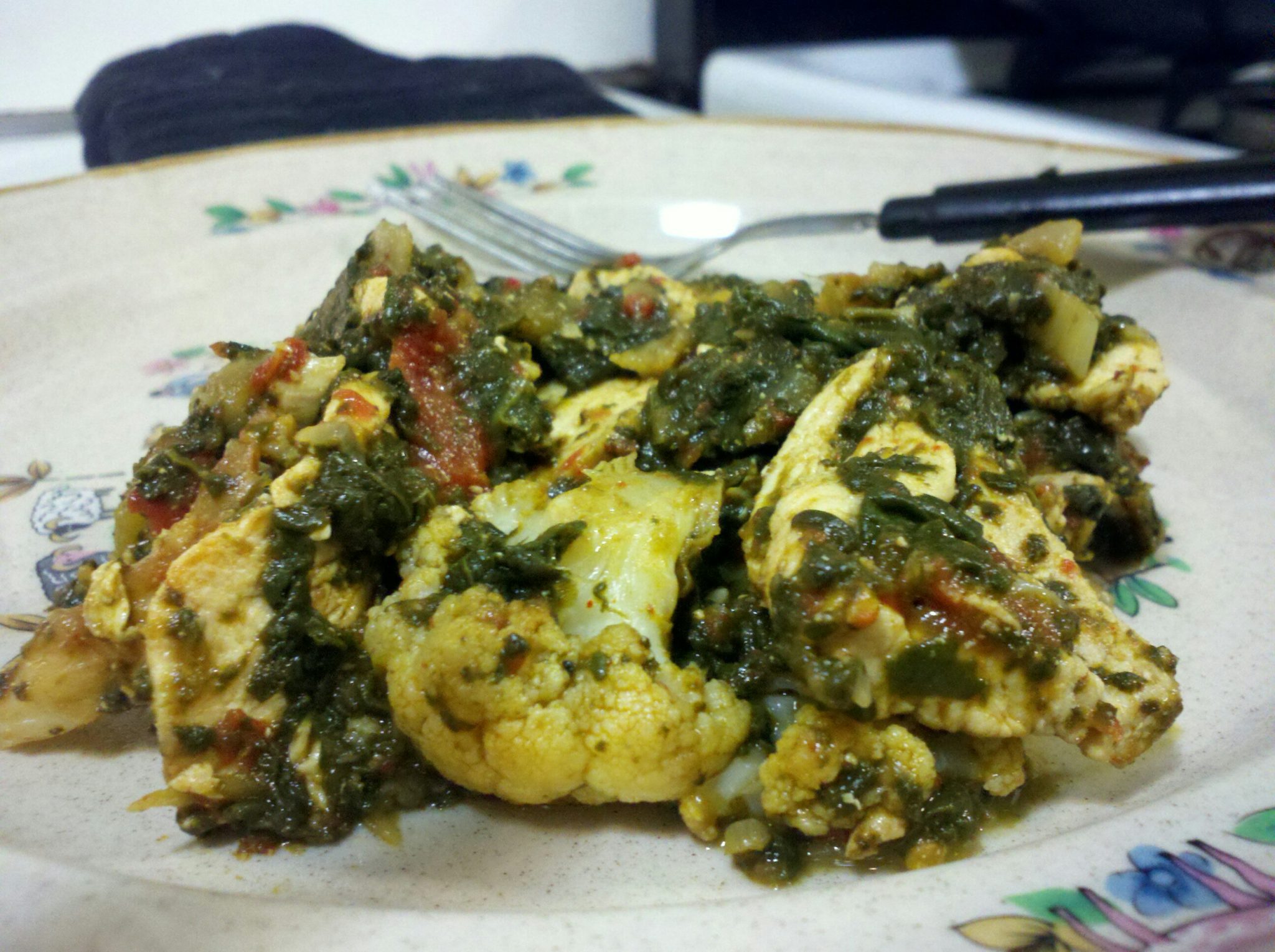 Spinach And Cauliflower Bhaji Recipe - HungryForever Food Blog