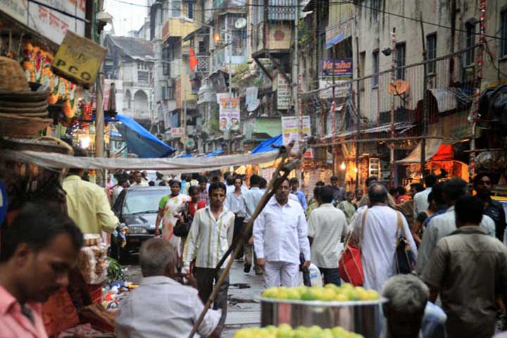 Have You Visited Mumbai’s Most Famous Khau Gallis? - HungryForever Food ...