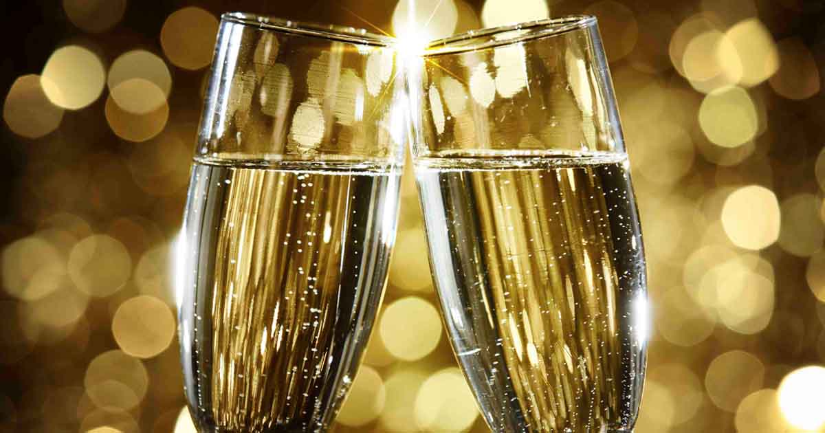 Instead Of Champagne, Try These Indian Sparkling Wines For A Romantic