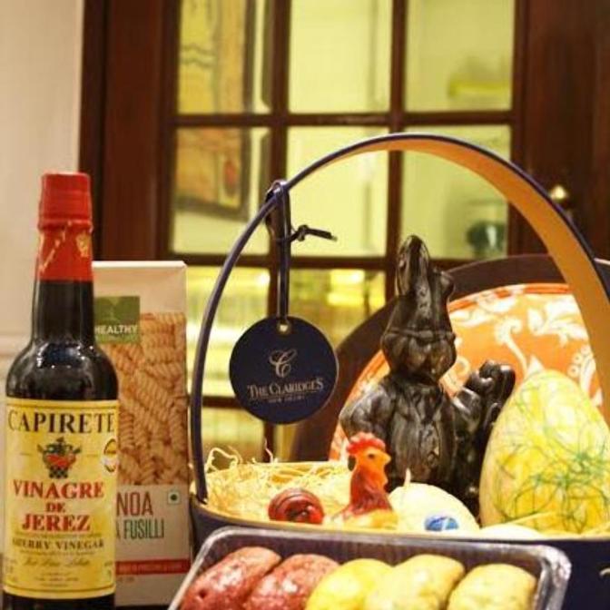 1458639359-easter-hampers claridges