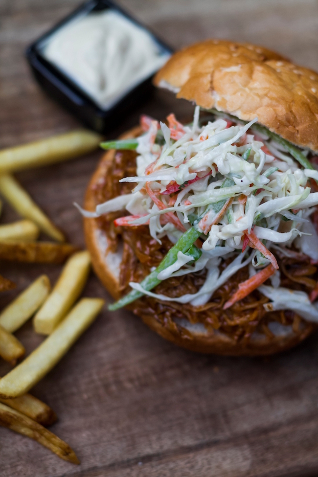 Pulled pork sandwich