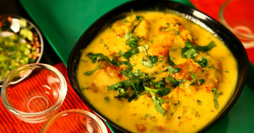 feature image punjabi kadhi