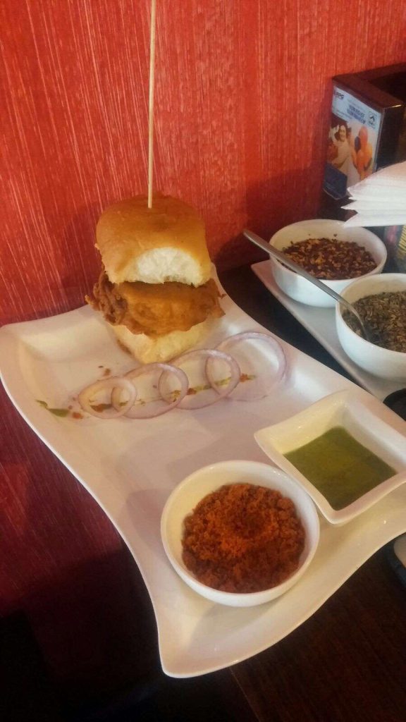 mumbai matinee vada pav