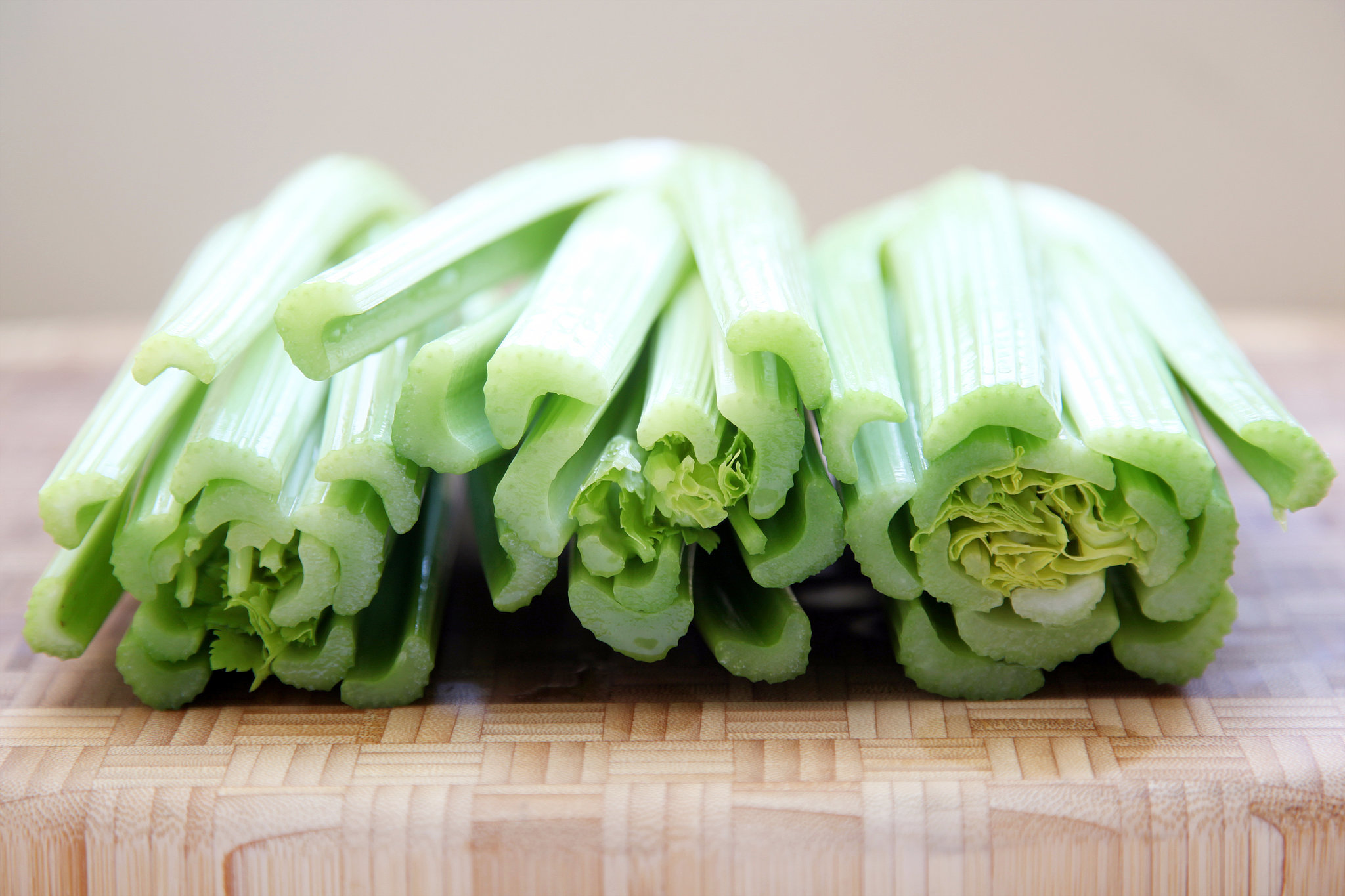 e042cf92_Celery.xxxlarge_2x