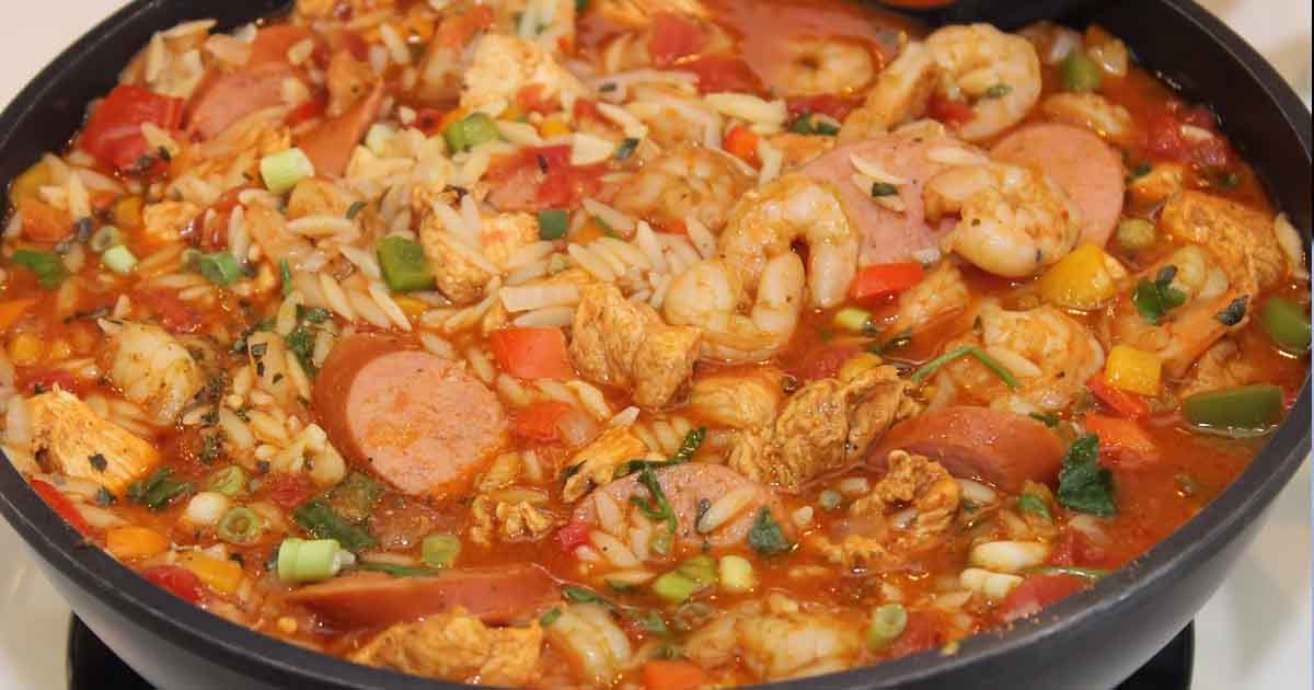Jambalaya (On The Bayou) Jambalaya Recipe HungryForever Food Blog