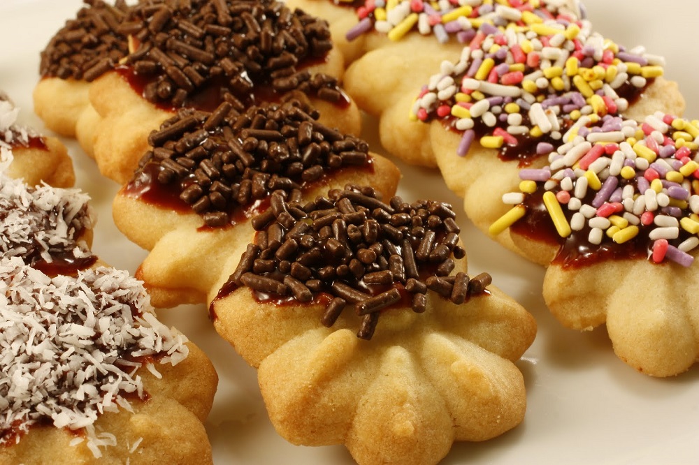 Italian Butter Cookies Italian Butter Spritz Cookies HungryForever