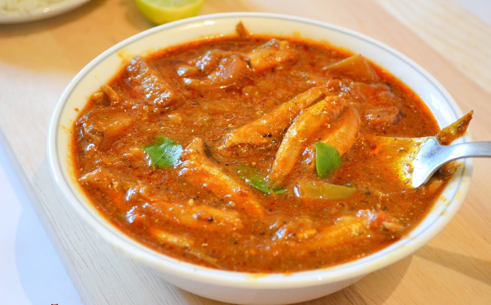 Karuvadu Kuzhambu Recipe | How To Make Karuvadu Kuzhambu