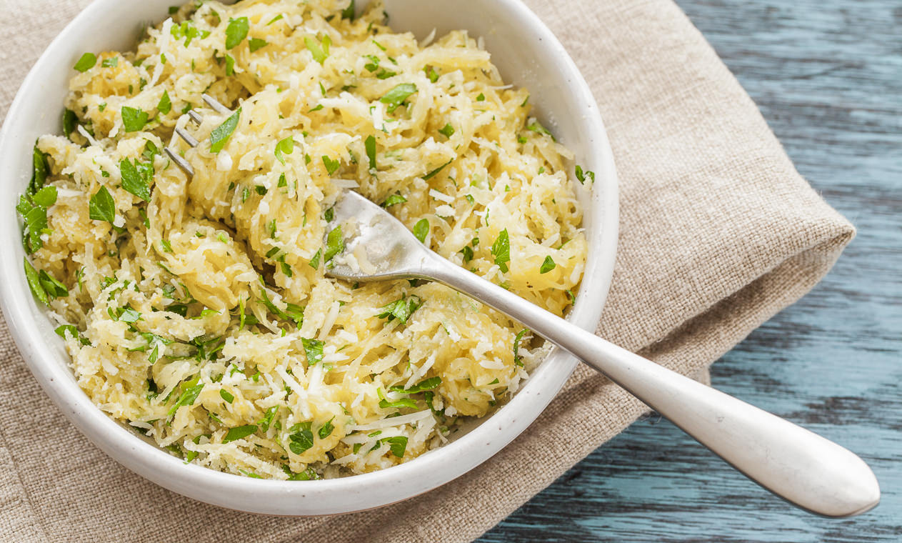Pesto Spaghetti Squash Recipe | esto Spaghetti Squash Pasta