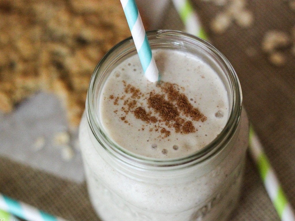 oats-smoothie-recipe-banana-oats-smoothie-hungryforever