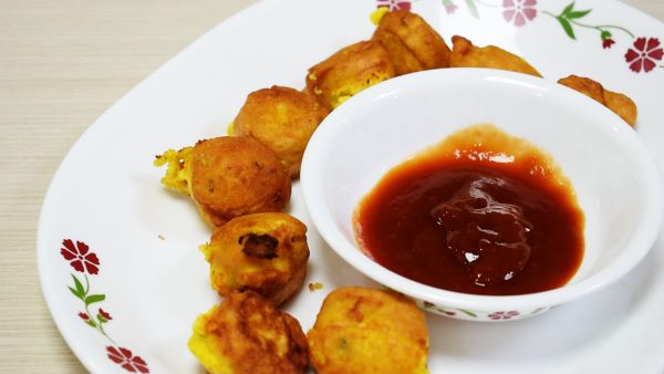 paneer-bonda-recipe-video