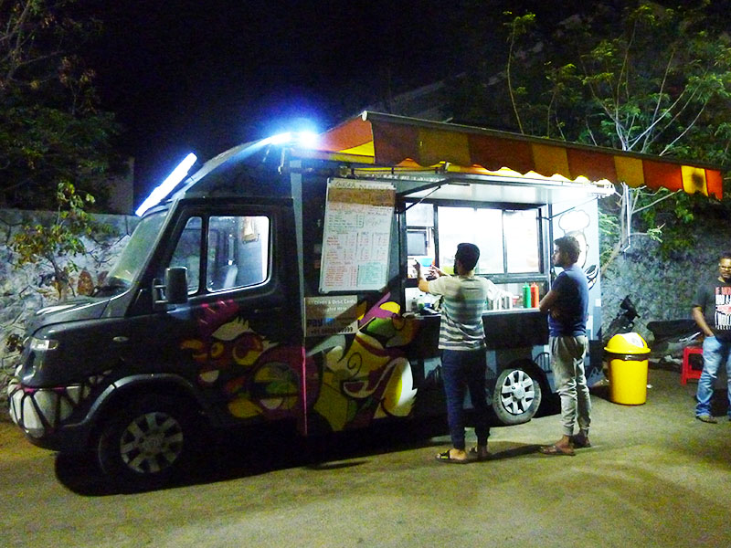 chaska-chennais-first-food-truck