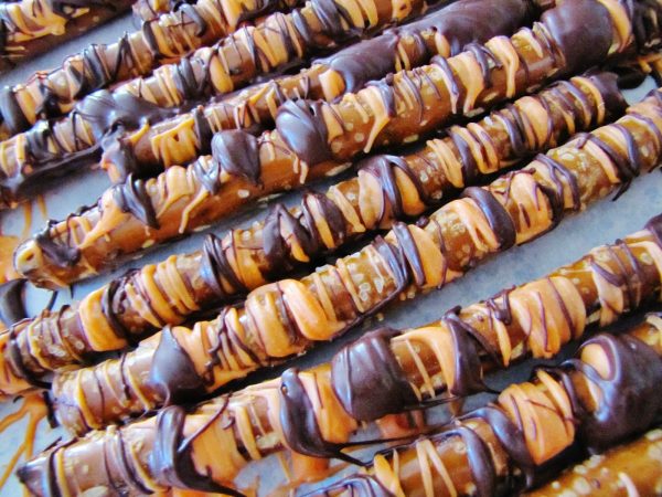 chocolate-pretzels
