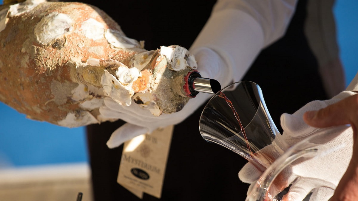 An Underground Winery Exists And It Looks So Magical! HungryForever