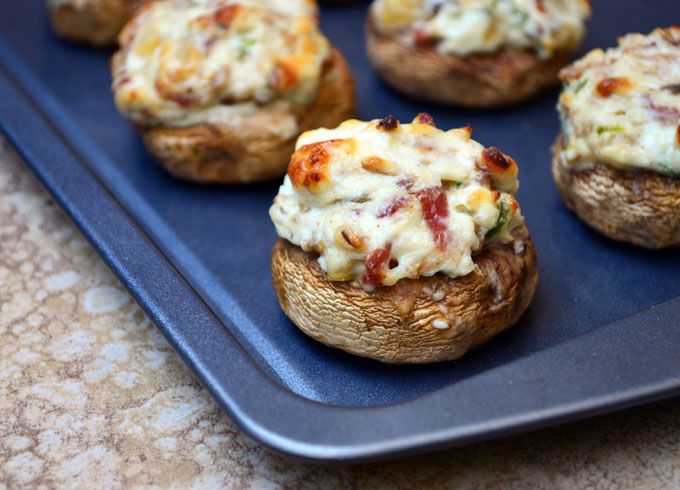 bacon-cream-cheese-stuffed-mushrooms