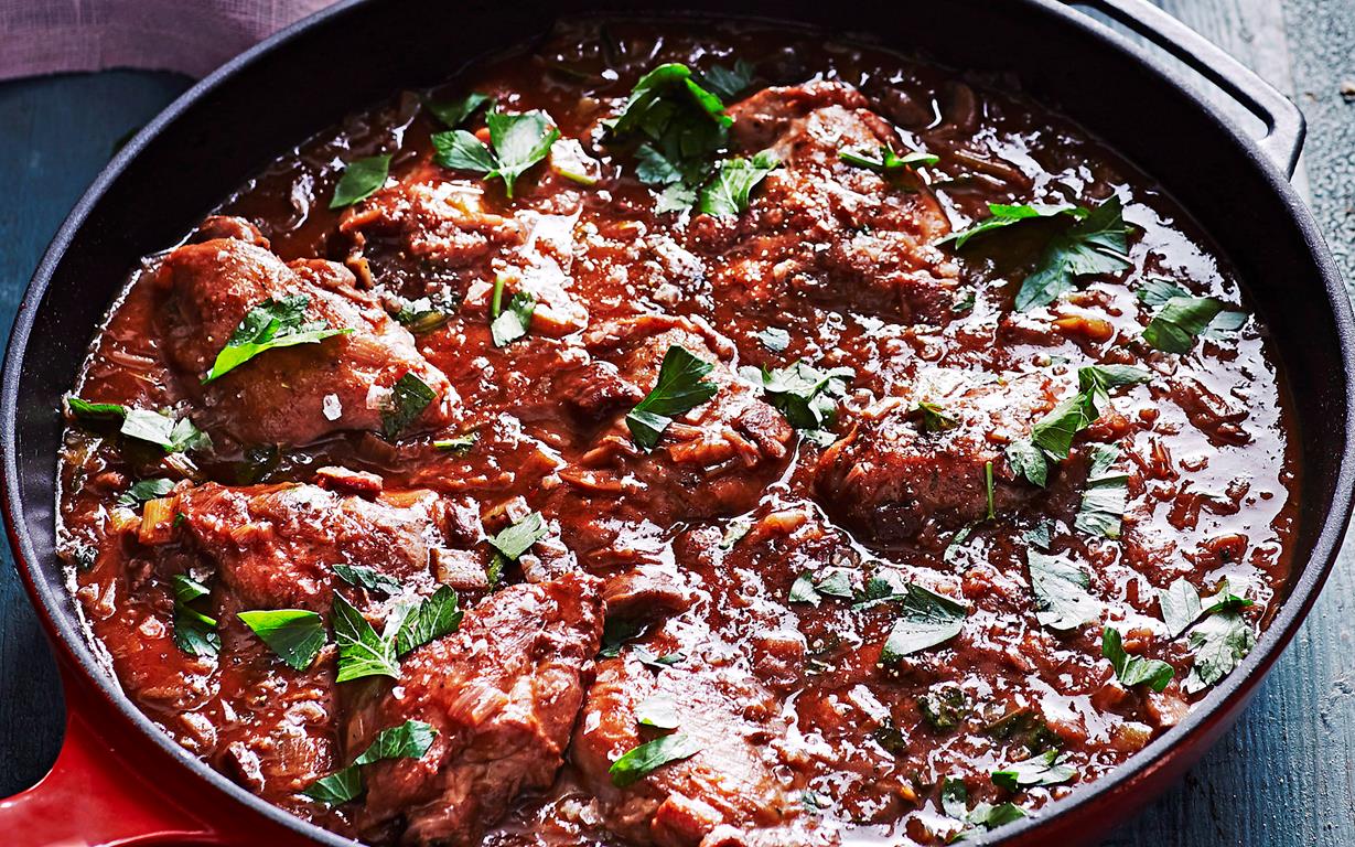 Chicken Chasseur Sauce Recipe OnePot Chicken Chasseur recipe