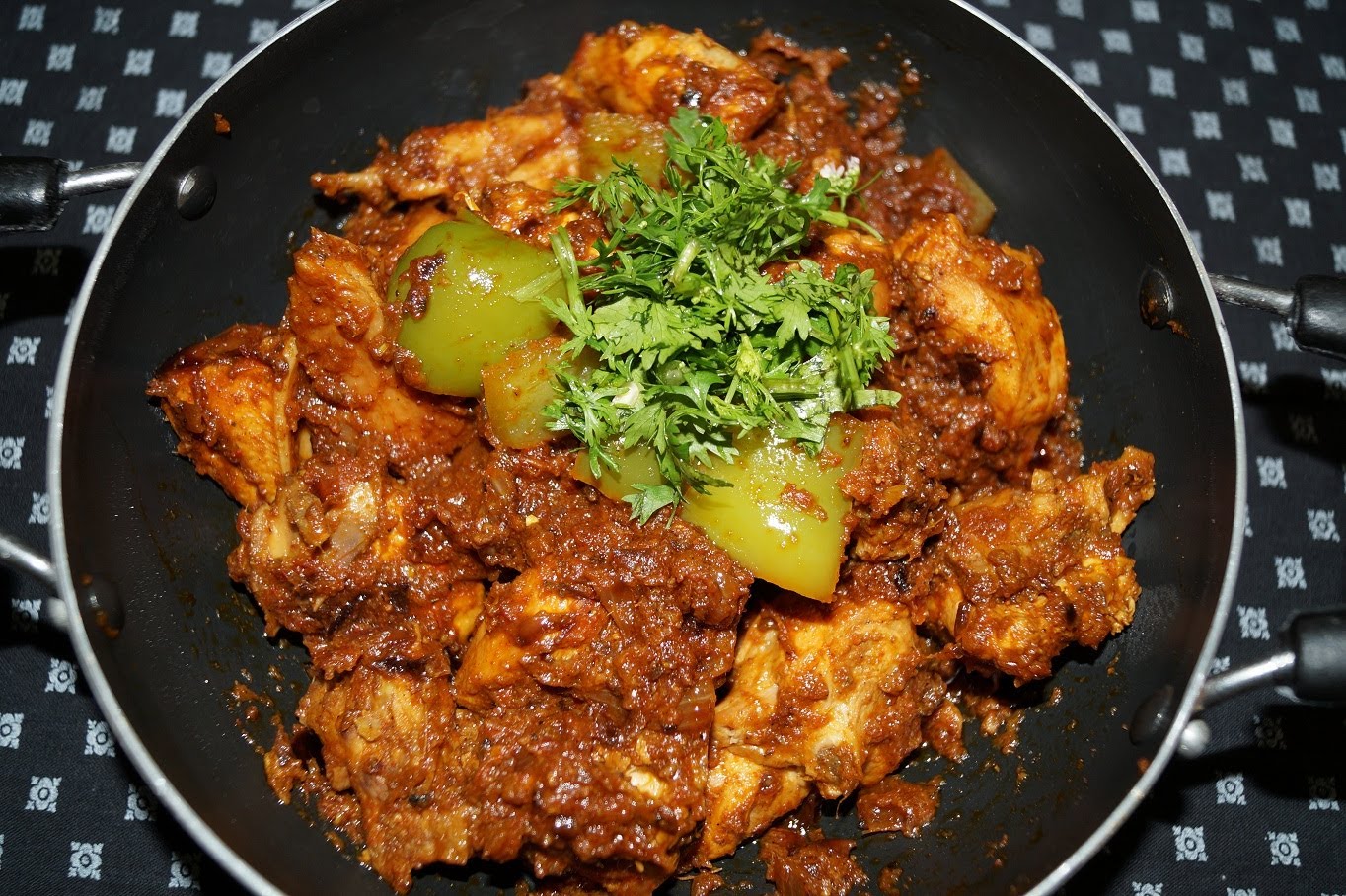 Kadai Chicken Recipe How To Make Spicy Indian Style Kadai Chicken