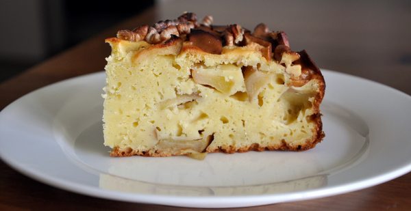 Easy Apple Cake Recipe | Simple Fresh Apple Cake Recipe