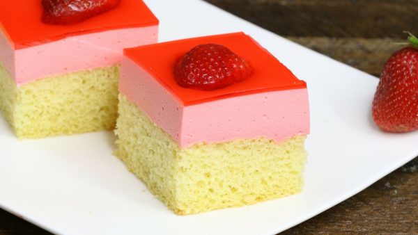 strawberry-jello-cake-recipe