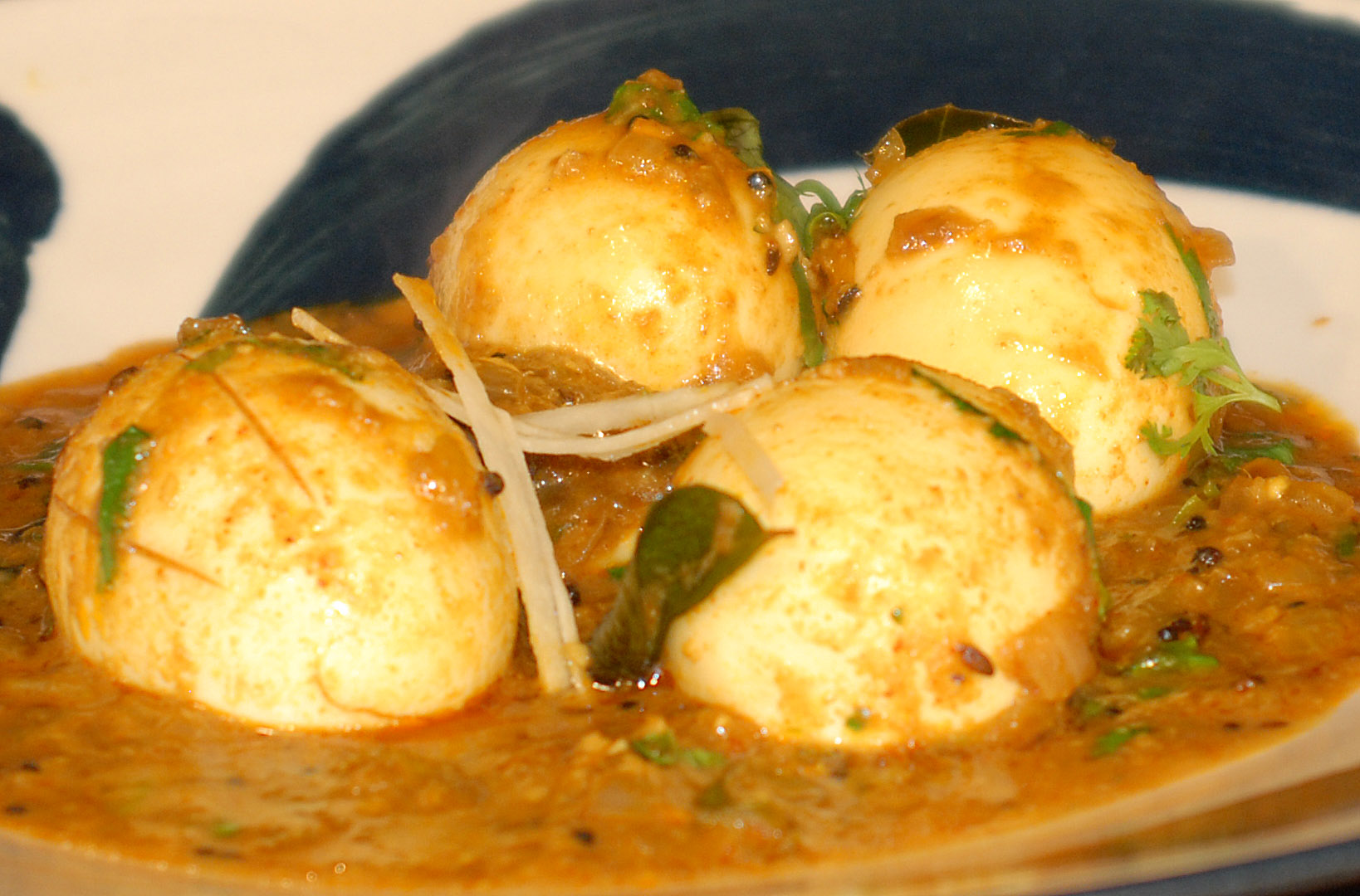 Simple Egg Curry Recipe - HungryForever Food Blog