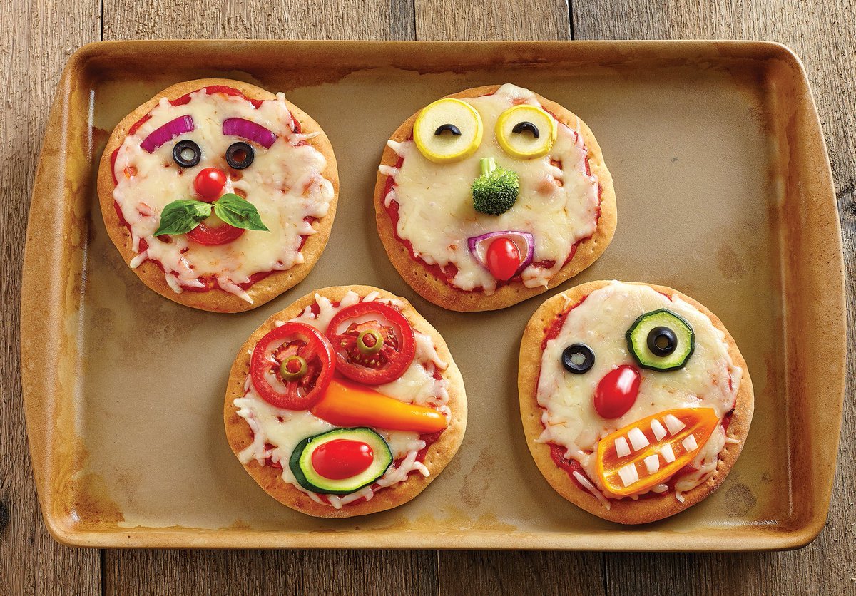 Children's Day Special- Mini Veggie Pizza Recipe By Maria Goretti ...