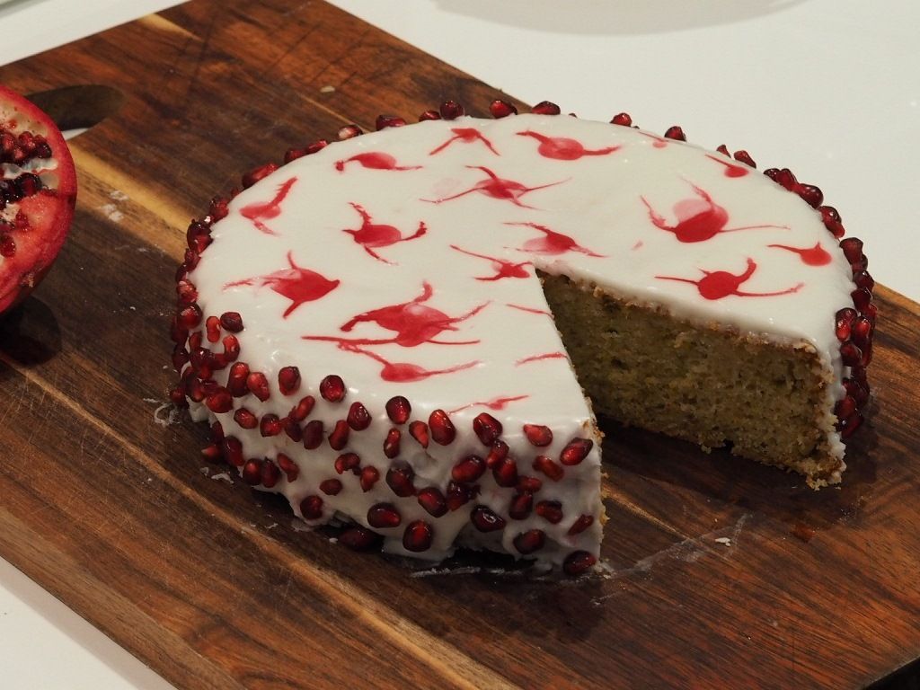 pomegranate-cake-recipe