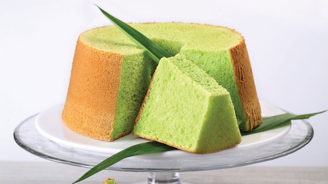 pandan-chiffon-cake