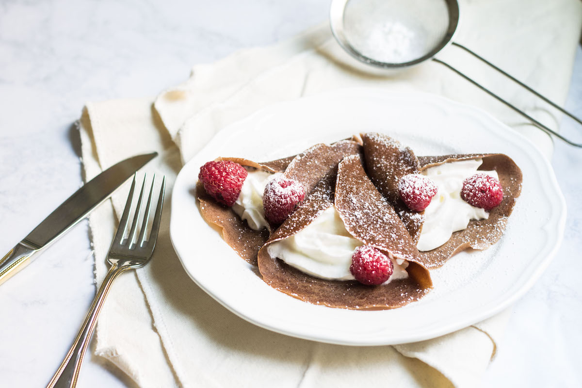 Easy Chocolate Crêpe Recipe Hungryforever Food Blog Easy Chocolate Crêpe Recipe Hungryforever Food Blog